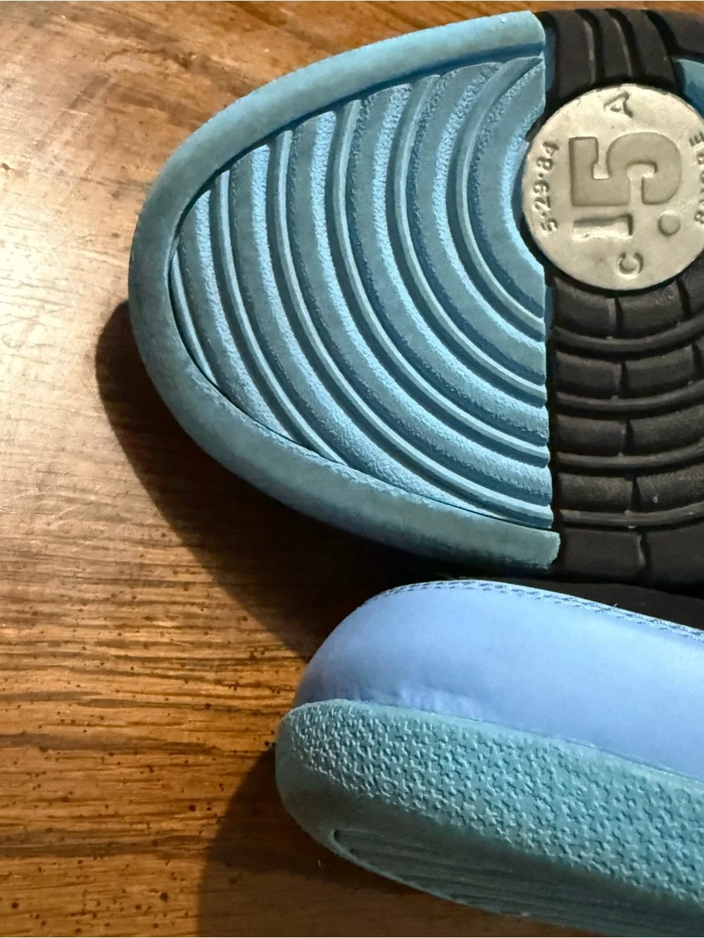 Kids Nike Melo 1.5 shoes black/university blue.